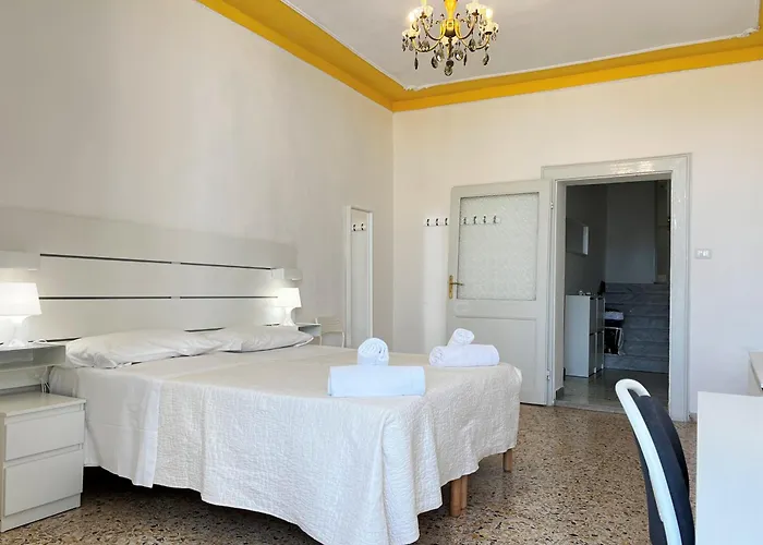 Floor - Panoramic Roof View - Quiet And * 锡耶纳