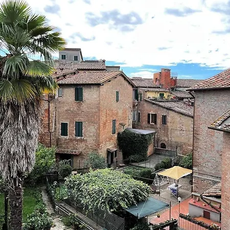 Floor - Panoramic Roof View - Quiet And Appartamento Siena
