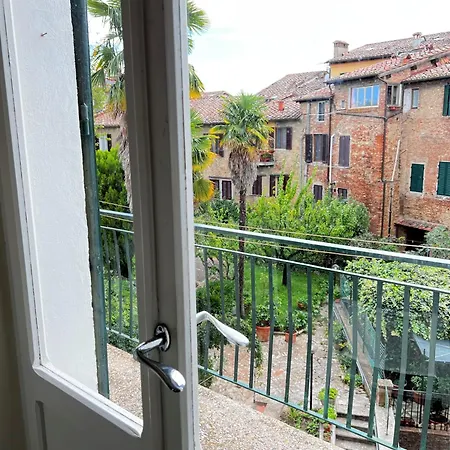 Floor - Panoramic Roof View - Quiet And Sienne