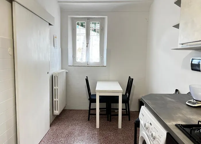 Floor - Panoramic Roof View - Quiet And Siena