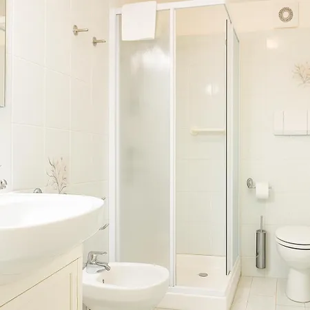Daire Floor - Panoramic Roof View - Quiet And