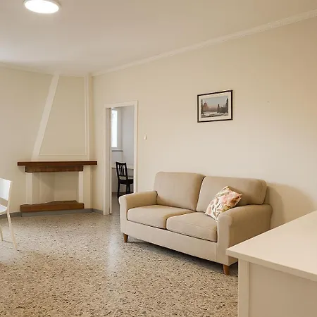 Floor - Panoramic Roof View - Quiet And דירה *